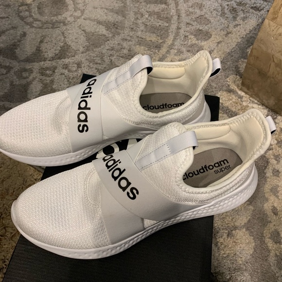 Shoes - Picture 2 of 9